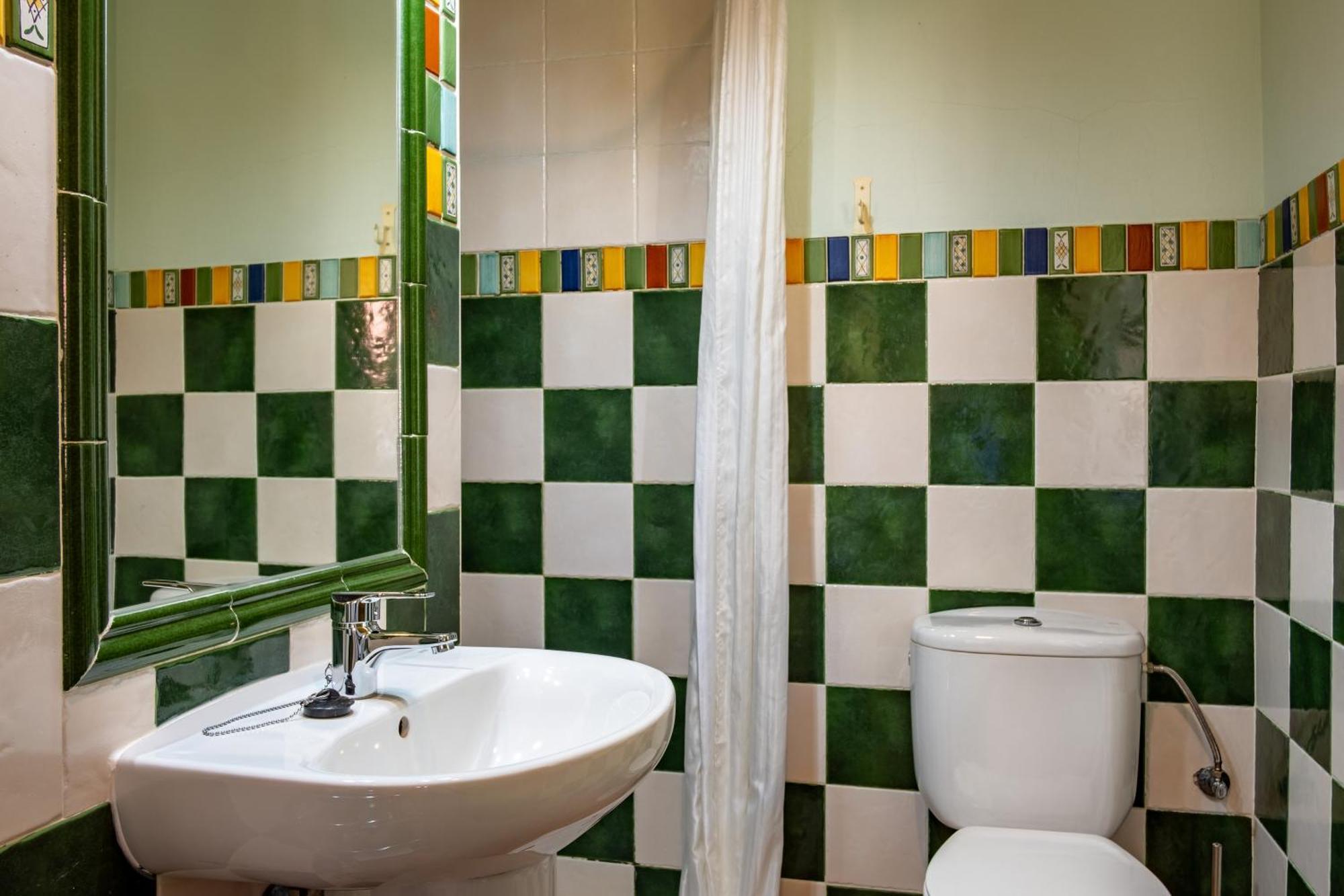 Amaltea Guest House Candeleda Ngoại thất bức ảnh
